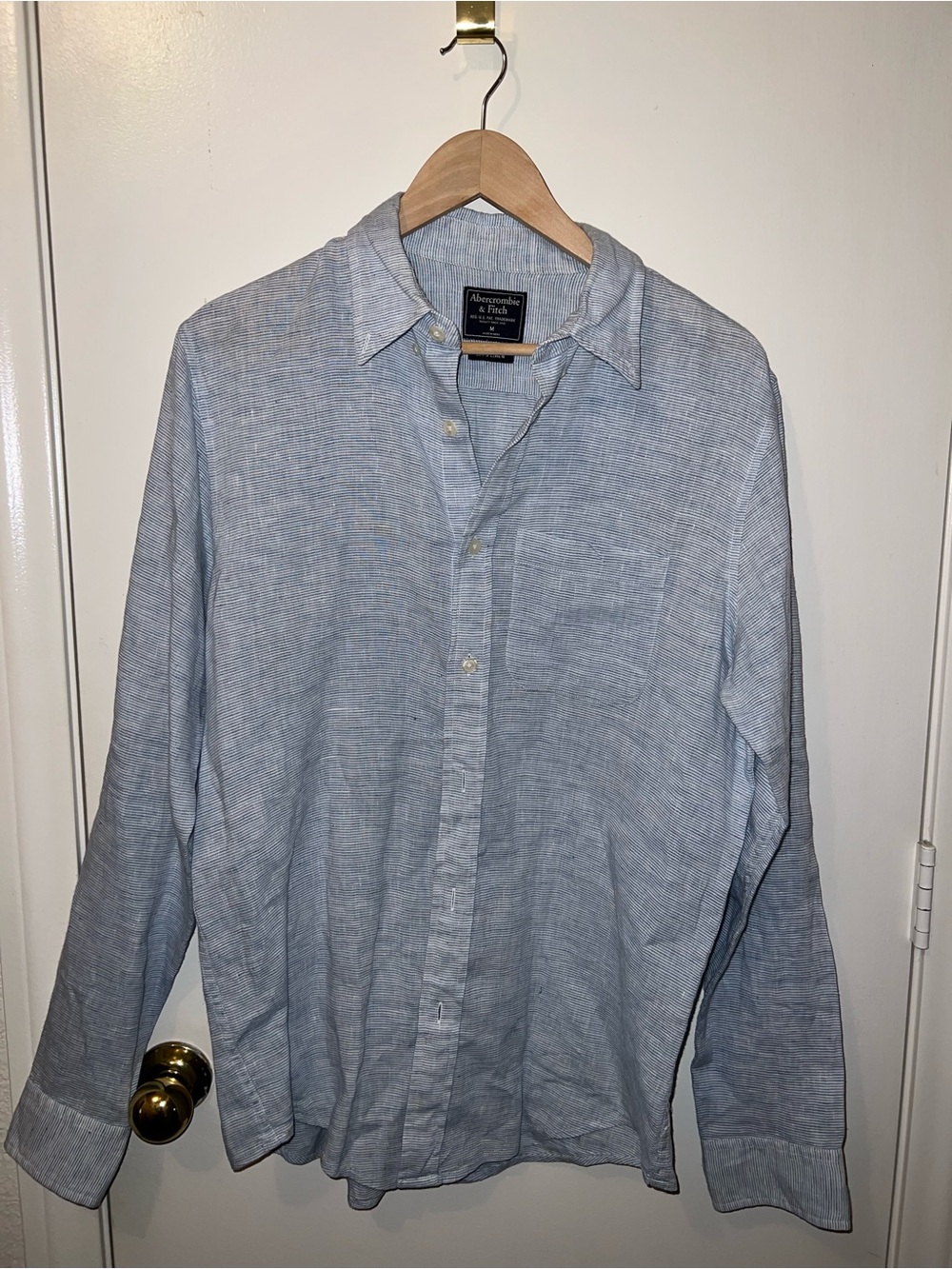 Abercrombie & Fitch Light Blue Men's Button-Down Shirt